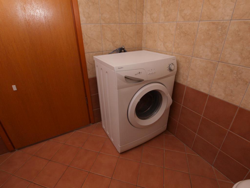 Apartments Fumica 954 普拉 外观 照片