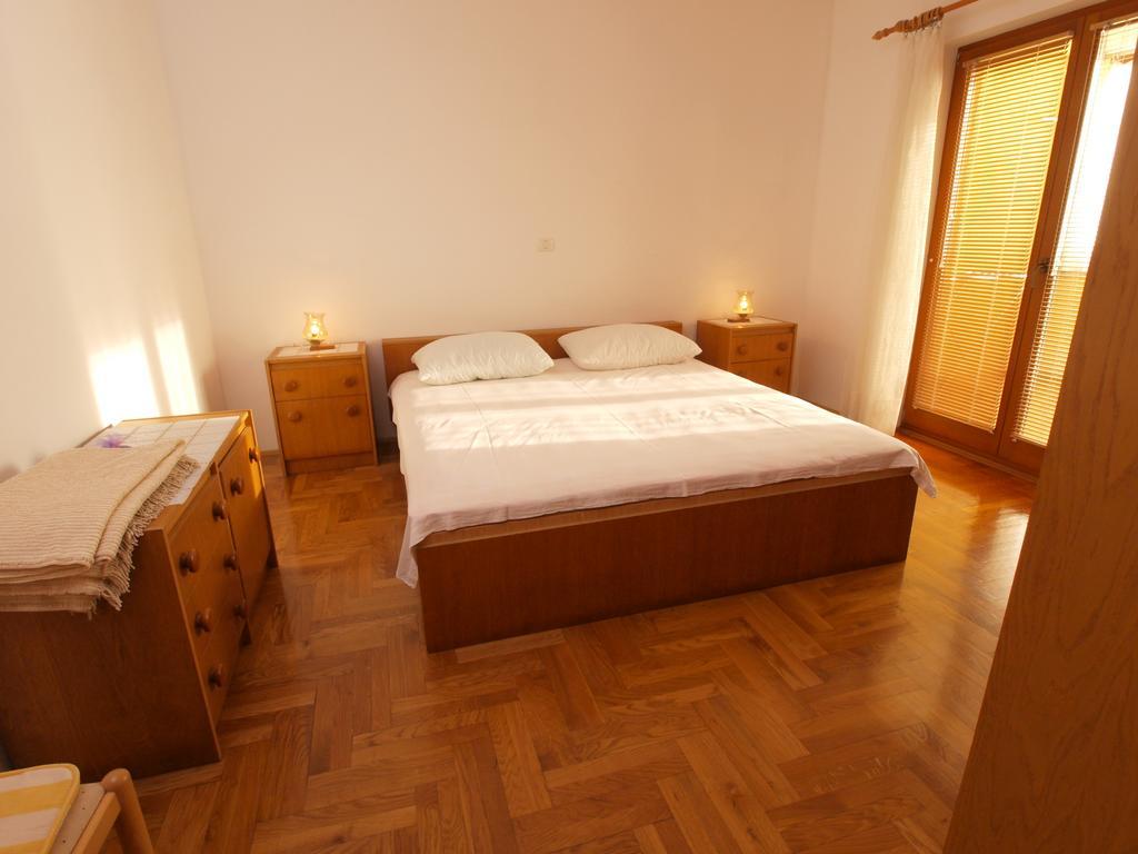 Apartments Fumica 954 普拉 外观 照片